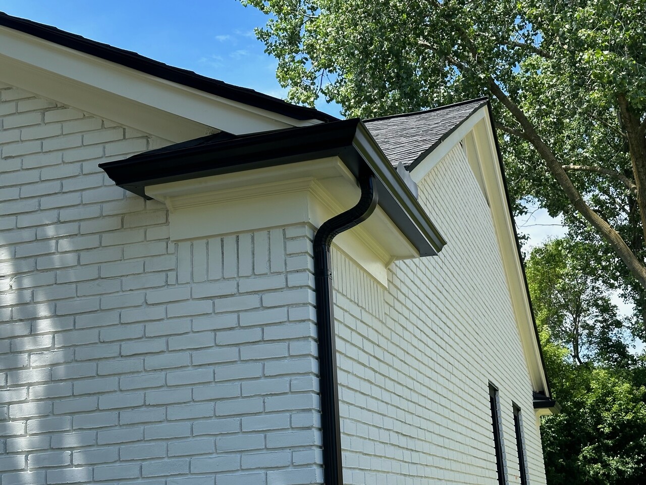 Seamless Gutter Installation